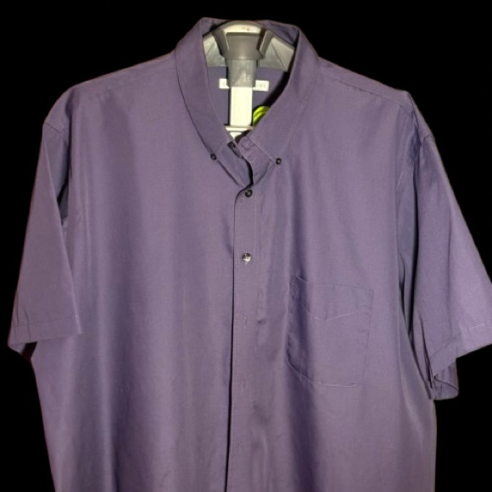 3/$20 Geoffrey Beene Men's Casual Purple Button Down Shirt